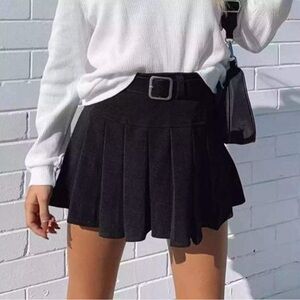 Princess Polly Daphne Mini Skirt (size 2)